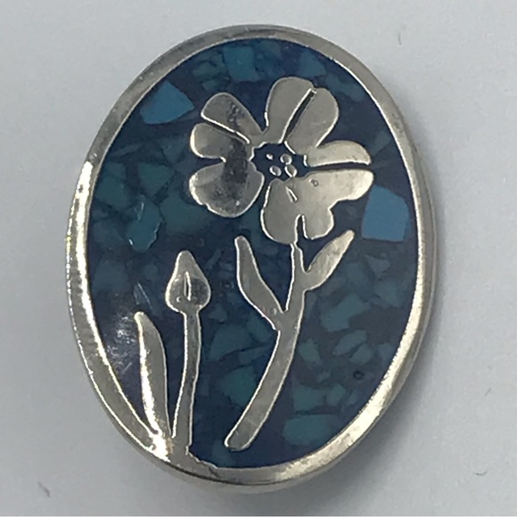 Flower Pin - Picture 8 of 8